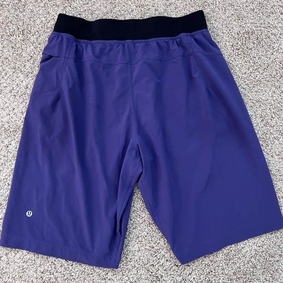 lululemon athletica Other - ✨EUC✨Men’s Lululemon Running Shorts